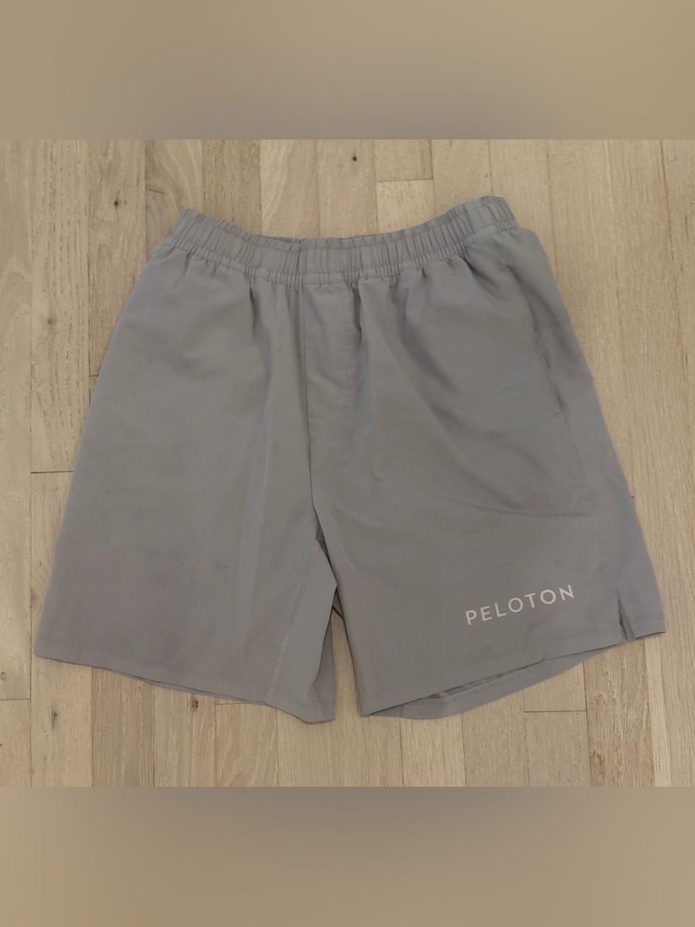 Peloton Men’s Gray Lined Athletic Shorts Size M